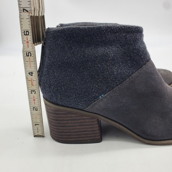TOMS Shoes Women's 9 Lacy Bootie Forged Iron Grey Suede Felt - Picture 12 of 12